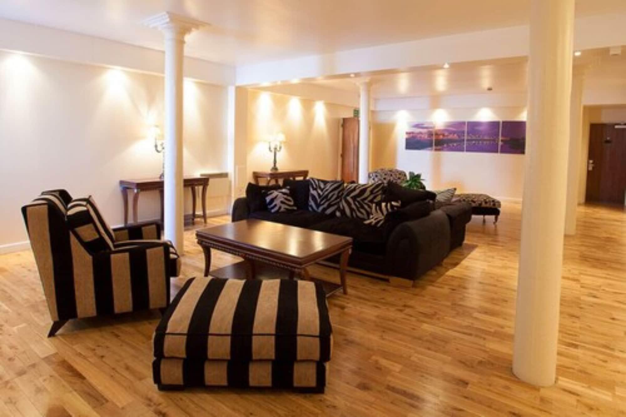 Aberdeen Douglas Hotel Kültér fotó