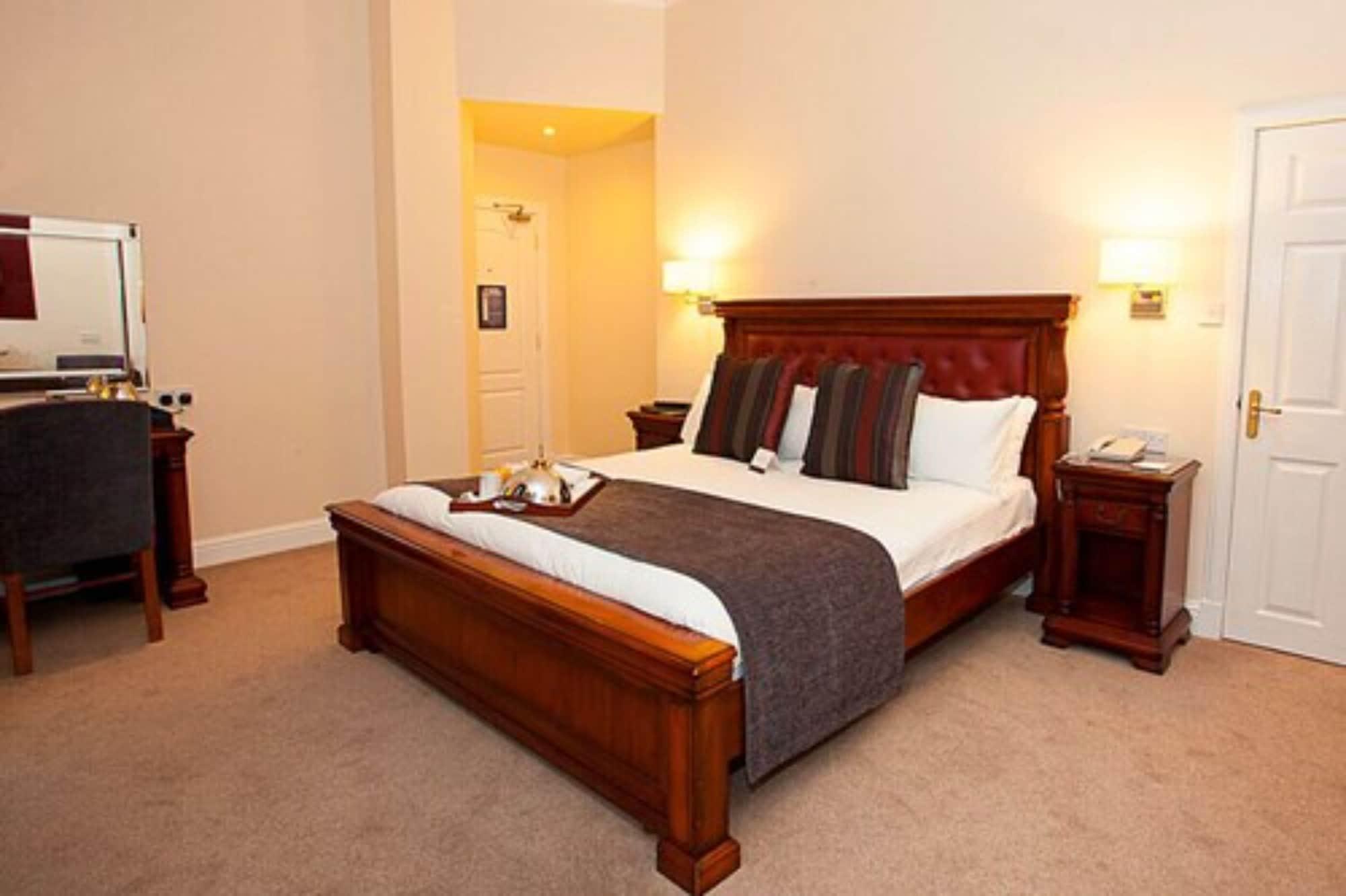 Aberdeen Douglas Hotel Kültér fotó